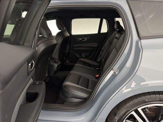 Volvo  V60 2.0 B3 R-Design (INCL.BTW) *LEATHER-FABRIC | FULL-LED | MEMORY-PACK | HEATED-SPORTSEATS | LANE-AS... ActivLease financial lease