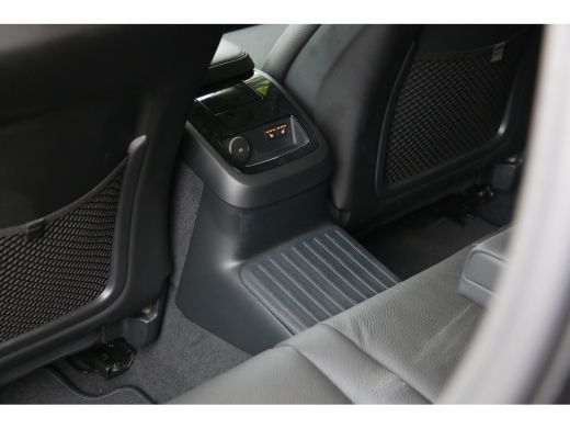 Volvo  V60 2.0 T6 Plug-in hybrid AWD Essential Bright | Trekhaak | Adaptive Cruise | BLIS | Camera | Stuur/s... ActivLease financial lease