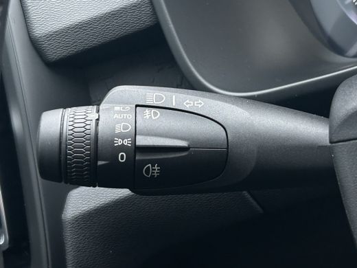 Volvo  XC40 1.5 T2 Essential | Cruise control | Parkeersensor achter | Radio ActivLease financial lease