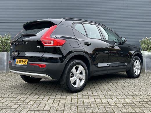 Volvo  XC40 1.5 T2 Essential | Cruise control | Parkeersensor achter | Radio ActivLease financial lease