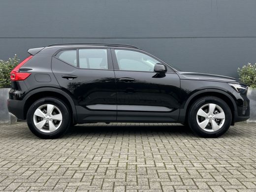 Volvo  XC40 1.5 T2 Essential | Cruise control | Parkeersensor achter | Radio ActivLease financial lease