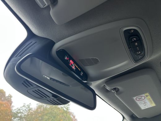 Volvo  XC40 1.5 T2 Essential | Cruise control | Parkeersensor achter | Radio ActivLease financial lease