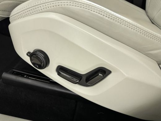 Volvo  XC60 T6 Recharge Inscription | 19" | Geventileerd Nappa Leder | Stoelmassage | Bowers & Wilkins | Trek... ActivLease financial lease