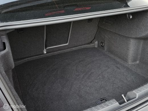 Audi A3 Limousine 35 TFSI S edition Panorama/Keyless/RS Seats/Matrix/S-line ActivLease financial lease