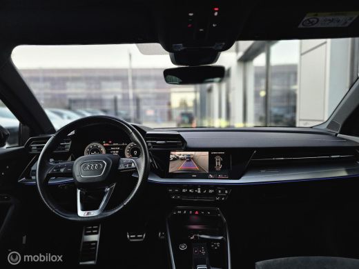 Audi A3 Limousine 35 TFSI S edition Panorama/Keyless/RS Seats/Matrix/S-line ActivLease financial lease