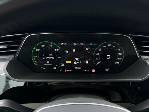 Audi e-tron 55 quattro Business edition Plus 95 kWh NL AUTO | CAMERA | PANO | ActivLease financial lease