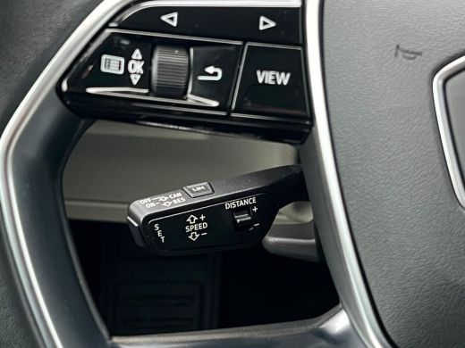 Audi e-tron 55 quattro Business edition Plus 95 kWh NL AUTO | CAMERA | PANO | ActivLease financial lease