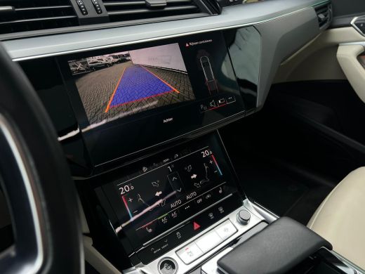 Audi e-tron 55 quattro Business edition Plus 95 kWh NL AUTO | CAMERA | PANO | ActivLease financial lease