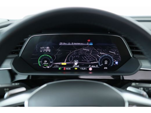 Audi e-tron 55 quattro Business edition Plus 95 kWh | Panoramadak | B&O | Leder | 360 Camera | Virtual Cockpi... ActivLease financial lease