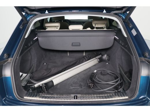 Audi e-tron 55 quattro Business edition Plus 95 kWh | Panoramadak | B&O | Leder | 360 Camera | Virtual Cockpi... ActivLease financial lease