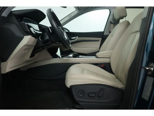 Audi e-tron 55 quattro Business edition Plus 95 kWh | Panoramadak | B&O | Leder | 360 Camera | Virtual Cockpi... ActivLease financial lease