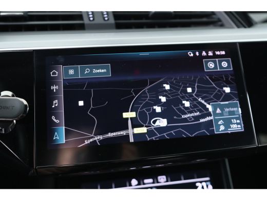 Audi e-tron 55 quattro S edition 95 kWh | Trekhaak | B&O | Dealer Onderhouden! | Navi | Camera | Cruise Adapt... ActivLease financial lease