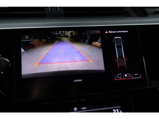Audi e-tron 55 quattro S edition 95 kWh | Trekhaak | B&O | Dealer Onderhouden! | Navi | Camera | Cruise Adapt... ActivLease financial lease