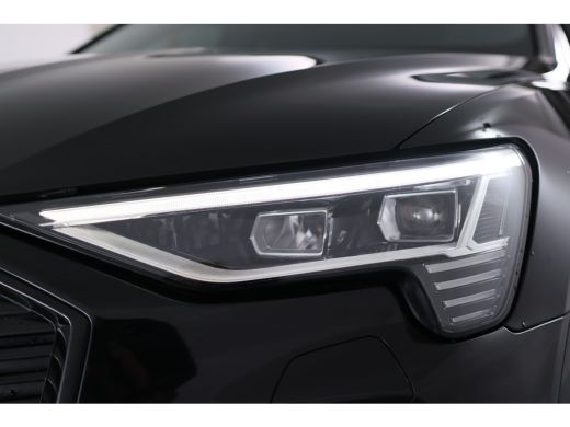 Audi e-tron 55 quattro S edition 95 kWh | Trekhaak | B&O | Dealer Onderhouden! | Navi | Camera | Cruise Adapt... ActivLease financial lease