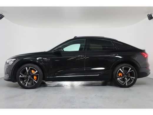 Audi e-tron 55 quattro S edition 95 kWh | Trekhaak | B&O | Dealer Onderhouden! | Navi | Camera | Cruise Adapt... ActivLease financial lease