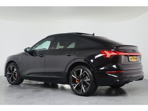 Audi e-tron 55 quattro S edition 95 kWh | Trekhaak | B&O | Dealer Onderhouden! | Navi | Camera | Cruise Adapt... ActivLease financial lease