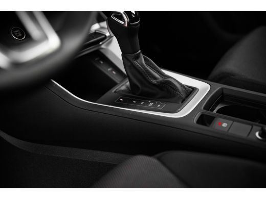 Audi Q3 35 TFSI Advanced edition ActivLease financial lease