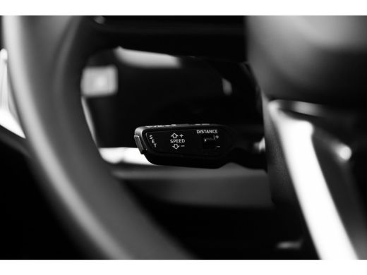 Audi Q3 35 TFSI Advanced edition ActivLease financial lease