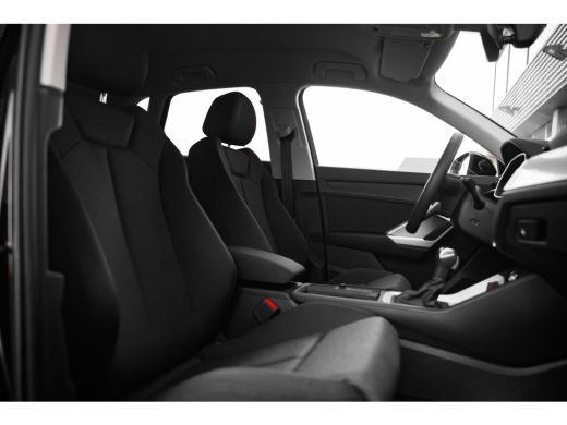 Audi Q3 35 TFSI Advanced edition ActivLease financial lease