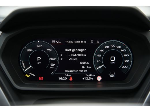 Audi Q4 e-tron Advanced edition (A1) e-tron 45 82 kWh 210 kW / 286 PK Hatchback Elektr. aandrijving quatt ActivLease financial lease