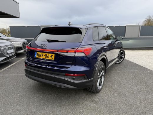Audi Q4 e-tron Advanced edition (A1) e-tron 45 82 kWh 210 kW / 286 PK Hatchback Elektr. aandrijving quatt ActivLease financial lease