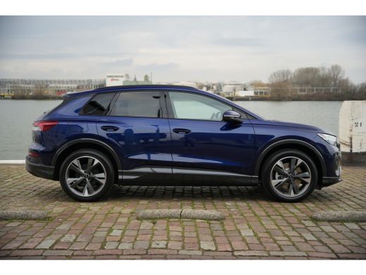 Audi Q4 e-tron Advanced edition (A1) e-tron 45 82 kWh 210 kW / 286 PK Hatchback Elektr. aandrijving quatt ActivLease financial lease
