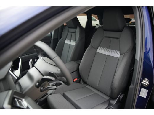 Audi Q4 e-tron Advanced edition (A1) e-tron 45 82 kWh 210 kW / 286 PK Hatchback Elektr. aandrijving quatt ActivLease financial lease