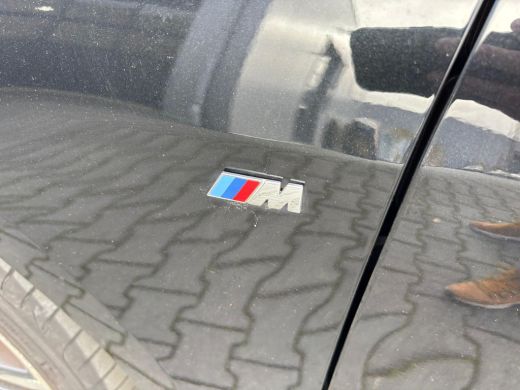 BMW 1 Serie 118i Executive | Achterbank in delen neerklapbaar | Achteruitrijcamera | Alarm klasse 3 ActivLease financial lease