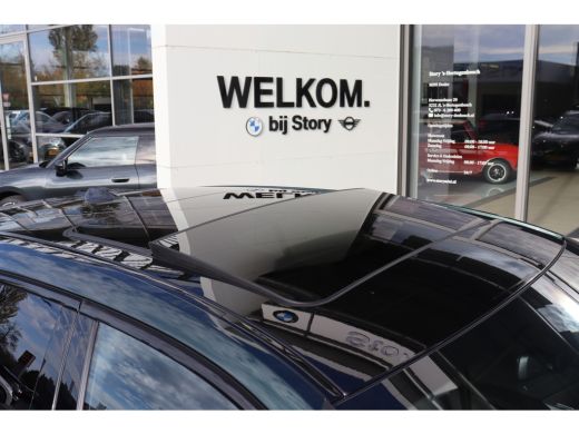 BMW 1 Serie 120 M Sport Automaat / Panoramadak / Sportstoelen / M Adaptief onderstel / Achteruitrijcamera / C... ActivLease financial lease