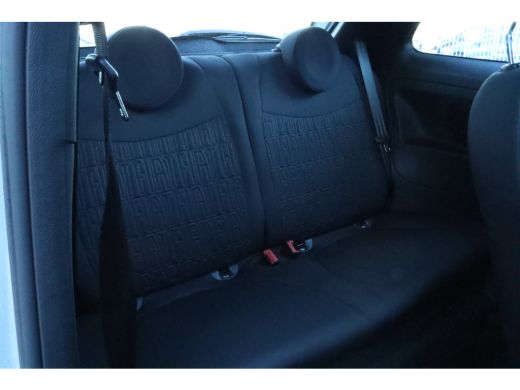 Fiat 500 1.0 Hybrid Dolcevita Finale | Cruise Control | Panoramadak | Carplay | Airco | Sensoren achter | LMV ActivLease financial lease