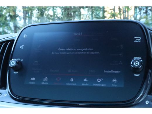 Fiat 500 1.0 Hybrid Dolcevita Finale | Cruise Control | Panoramadak | Carplay | Airco | Sensoren achter | LMV ActivLease financial lease