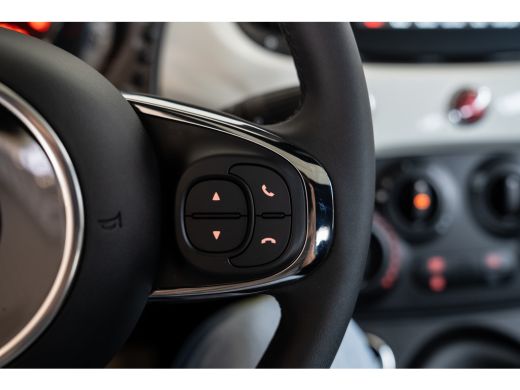 Fiat 500 1.0 Hybrid Dolcevita Finale | Panoramadak | NL Auto | Parkeersensoren | Apple Carplay & Android A... ActivLease financial lease