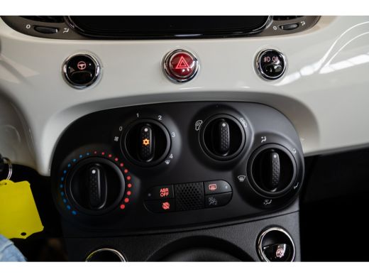 Fiat 500 1.0 Hybrid Dolcevita Finale | Panoramadak | NL Auto | Parkeersensoren | Apple Carplay & Android A... ActivLease financial lease