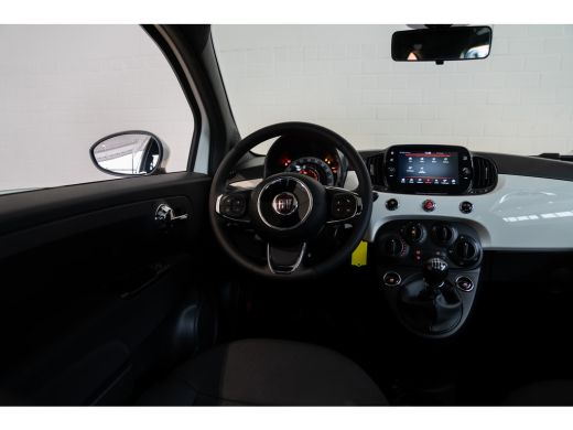 Fiat 500 1.0 Hybrid Dolcevita Finale | Panoramadak | NL Auto | Parkeersensoren | Apple Carplay & Android A... ActivLease financial lease