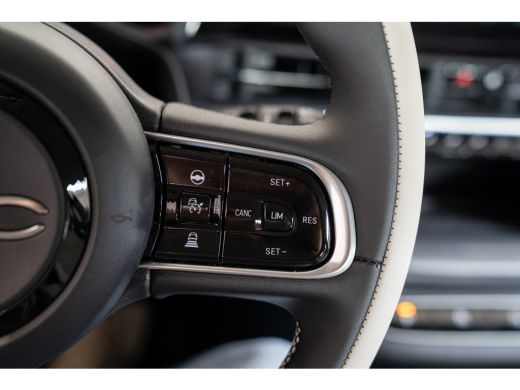 Fiat 500e 3+1 La Prima 42 kWh | Stoelverwarming | Climate Controle | Navigatie | Camera | Apple Carplay & A... ActivLease financial lease