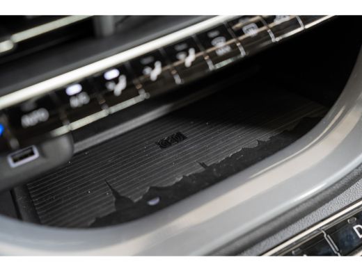 Fiat 500e 3+1 La Prima 42 kWh | Stoelverwarming | Climate Controle | Navigatie | Camera | Apple Carplay & A... ActivLease financial lease