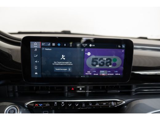 Fiat 500e 3+1 La Prima 42 kWh | Stoelverwarming | Climate Controle | Navigatie | Camera | Apple Carplay & A... ActivLease financial lease