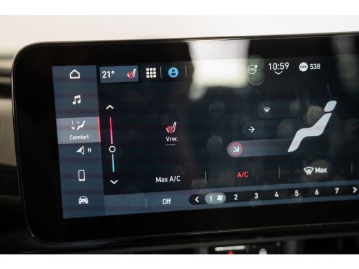 Fiat 500e 3+1 La Prima 42 kWh | Stoelverwarming | Climate Controle | Navigatie | Camera | Apple Carplay & A... ActivLease financial lease