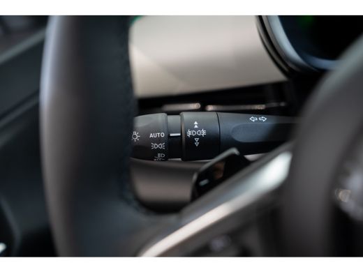 Fiat 600 1.2 Hybrid La Prima | Camera | Lederen bekleding | Stoelverwarming | Parkeersensoren | Keyless | ... ActivLease financial lease