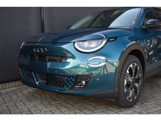 Fiat 600 La Prima | 10,25" touchscreen radio met Bluetooth, DAB & USB | 18" lichtmetalen velgen Diamont Cu... ActivLease financial lease