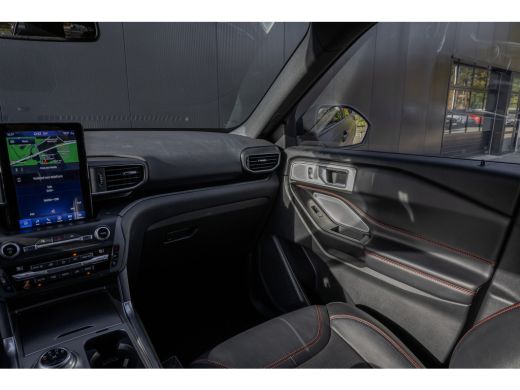 Ford Explorer 3.0 V6 E.B. PHEV ST-Line Mat Zwart gewrapt | 21 Inch | Zeer uniek! | BTW-auto | B&O audio | Stoel... ActivLease financial lease