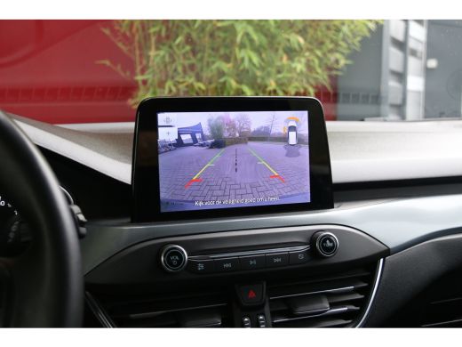 Ford Focus 1.5 EcoBoost Active Business | 1500kg trekgewicht! | Stoel+stuurverw. | Elek. a. klep | LED | 17'' ActivLease financial lease