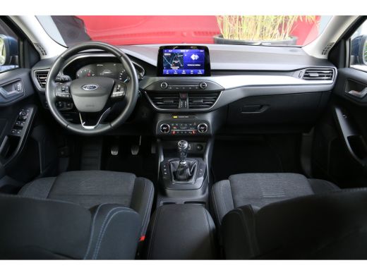 Ford Focus 1.5 EcoBoost Active Business | 1500kg trekgewicht! | Stoel+stuurverw. | Elek. a. klep | LED | 17'' ActivLease financial lease