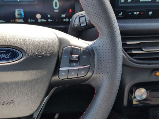 Ford Kuga 2.5 PHEV ST-Line | Airco (automatisch) | Cruise control adaptief | DAB ontvanger ActivLease financial lease