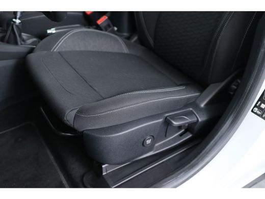 Ford Puma 1.0 EcoBoost Hybrid Titanium | Navigatie | Airco | Cruise Control | DAB | Lichtmetalen Velgen | P... ActivLease financial lease