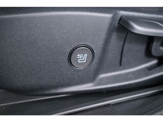 Ford Puma 1.0 EcoBoost Hybrid Titanium | Navigatie | Airco | Cruise Control | DAB | Lichtmetalen Velgen | P... ActivLease financial lease