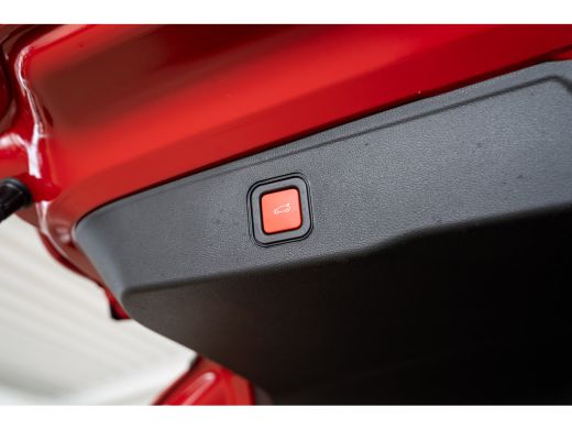 Jeep Avenger 1.2 e-Hybrid Summit | Navigatie | Camera | Keyless | Winter Pakket | Climate Controle | Apple Car... ActivLease financial lease