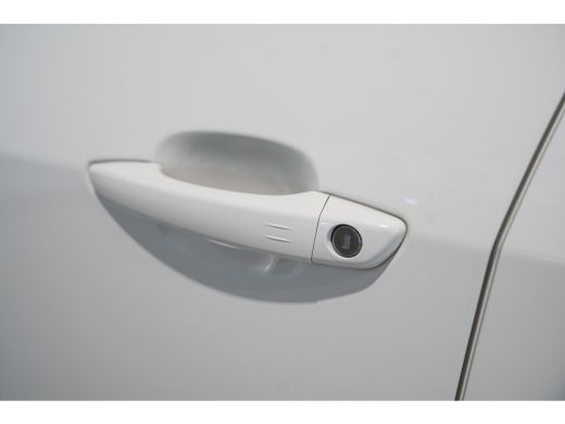 Jeep Avenger 1.2 e-Hybrid Summit | Navigatie | Climate Controle | 18 Incht lichtmetalen velgen | Apple Carplay... ActivLease financial lease