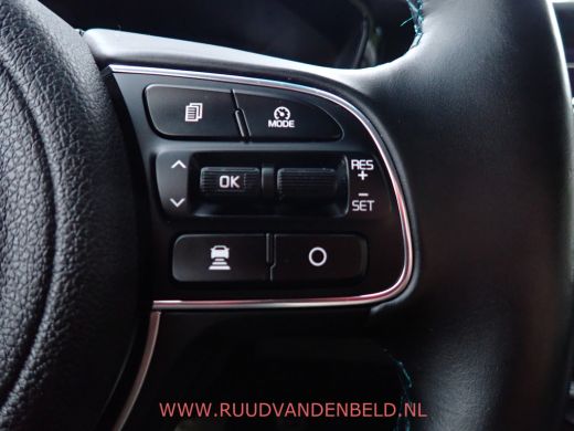 Kia e-Niro DynamicPlusLine 64kWh 97%SOH WARMTEPOMP/ACC/CAMERA/CARPLAY/KEYLESS ActivLease financial lease