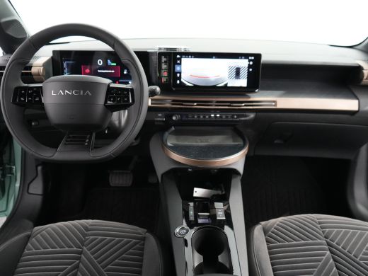 Lancia Ypsilon LX - Electric Automaat ActivLease financial lease